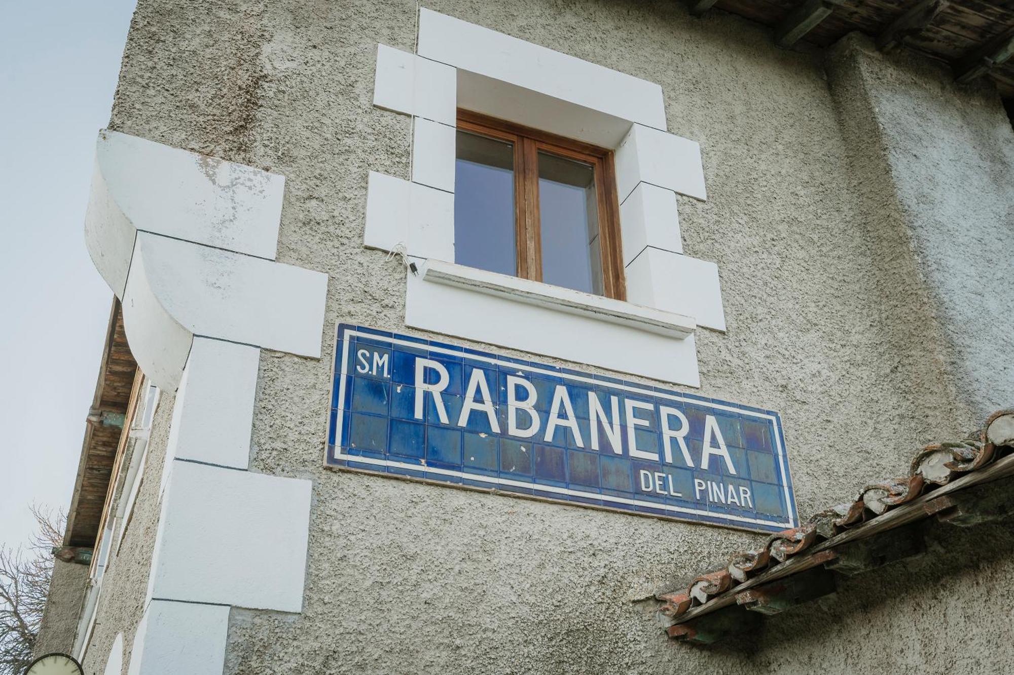 منزل الضيف Rabanera del Pinar  في La Estacion De Rabanera المظهر الخارجي الصورة